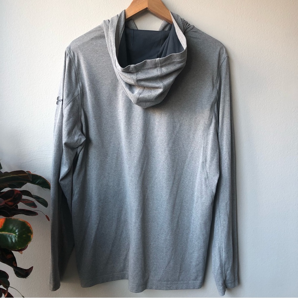 3/$25 UNDER ARMOUR Men’s Palm Springs Gray Zip Up Warm Up Jacket with Hood - Picture 7 of 11